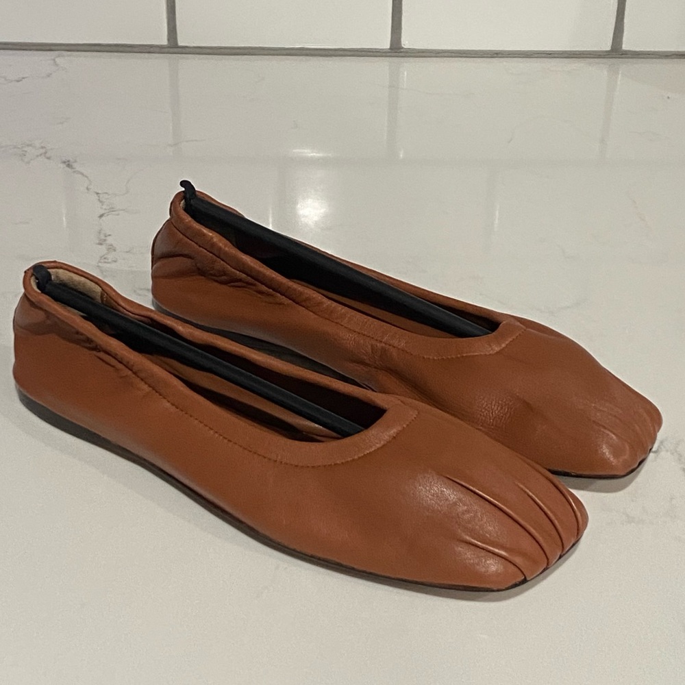 Frame Le Micah Ruched Brown Leather Ballet Flat Square Toe Size 38